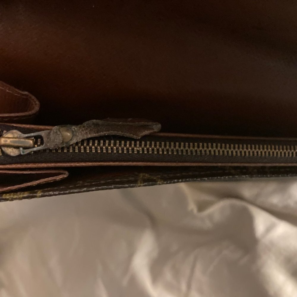 Rare Vintage Louis Vuitton Monogram wallet - Picture 7 of 7